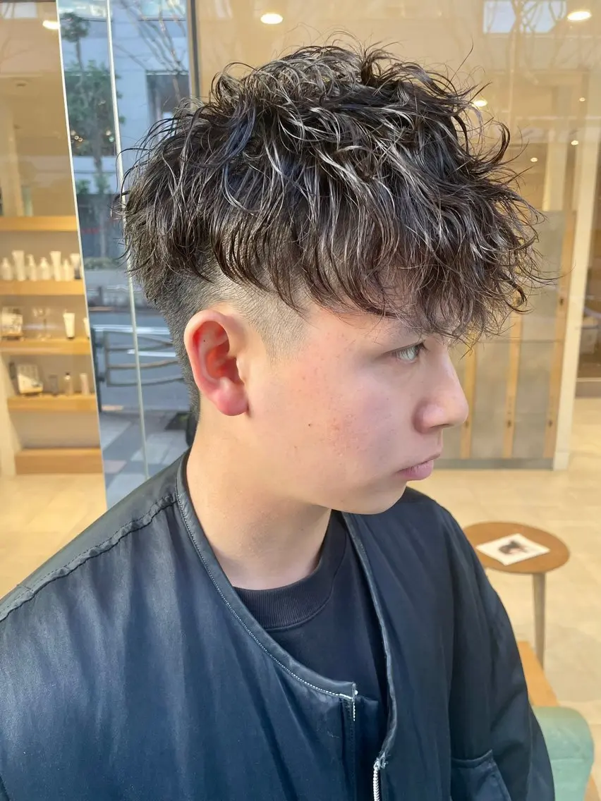 パーマ メンズ メンズパーマ メンズパーマ特化🏅 中村　凌のヘアスタイル