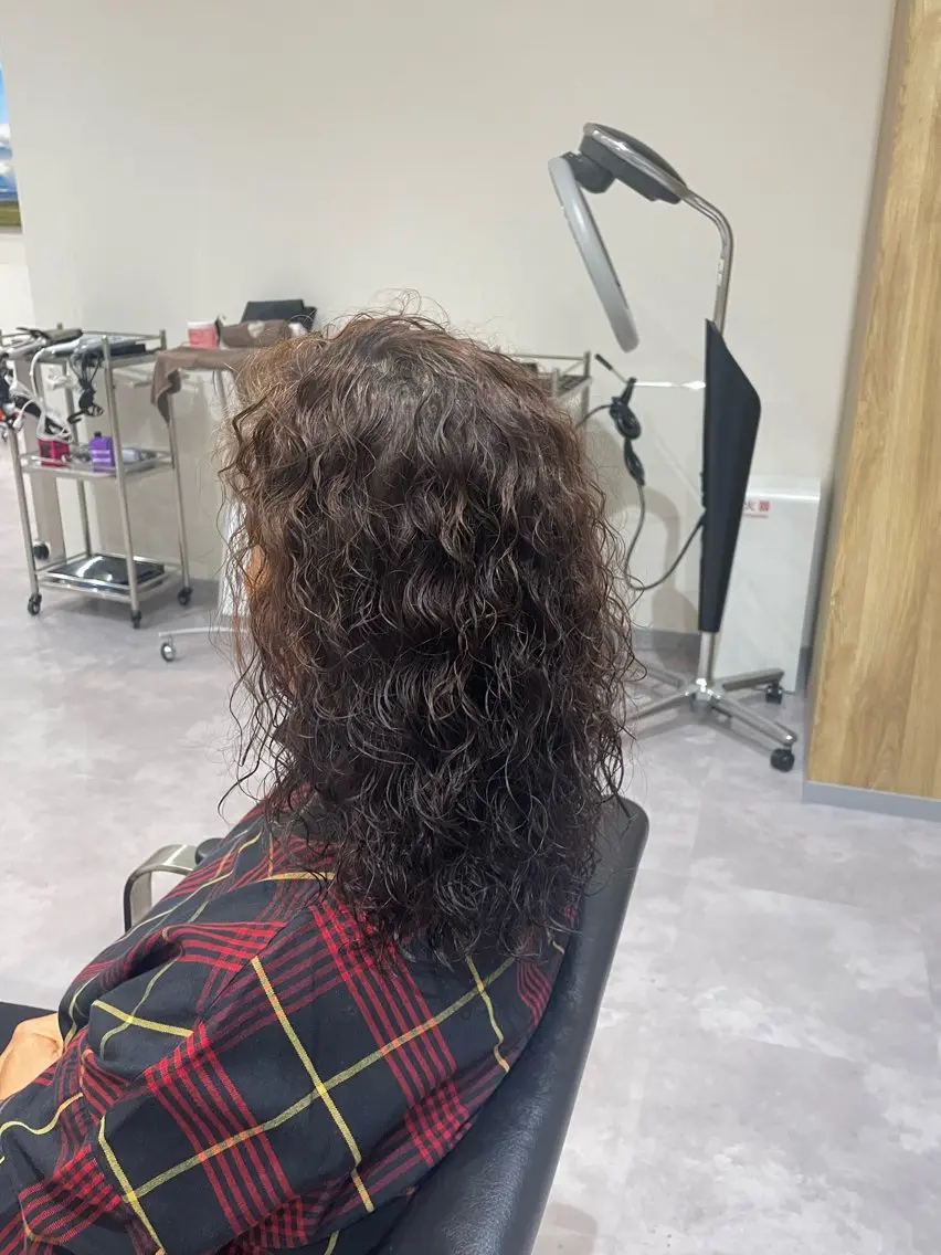 セミロング パーマ ハイトーンカラー 縮毛矯正/ジャックのヘアスタイル