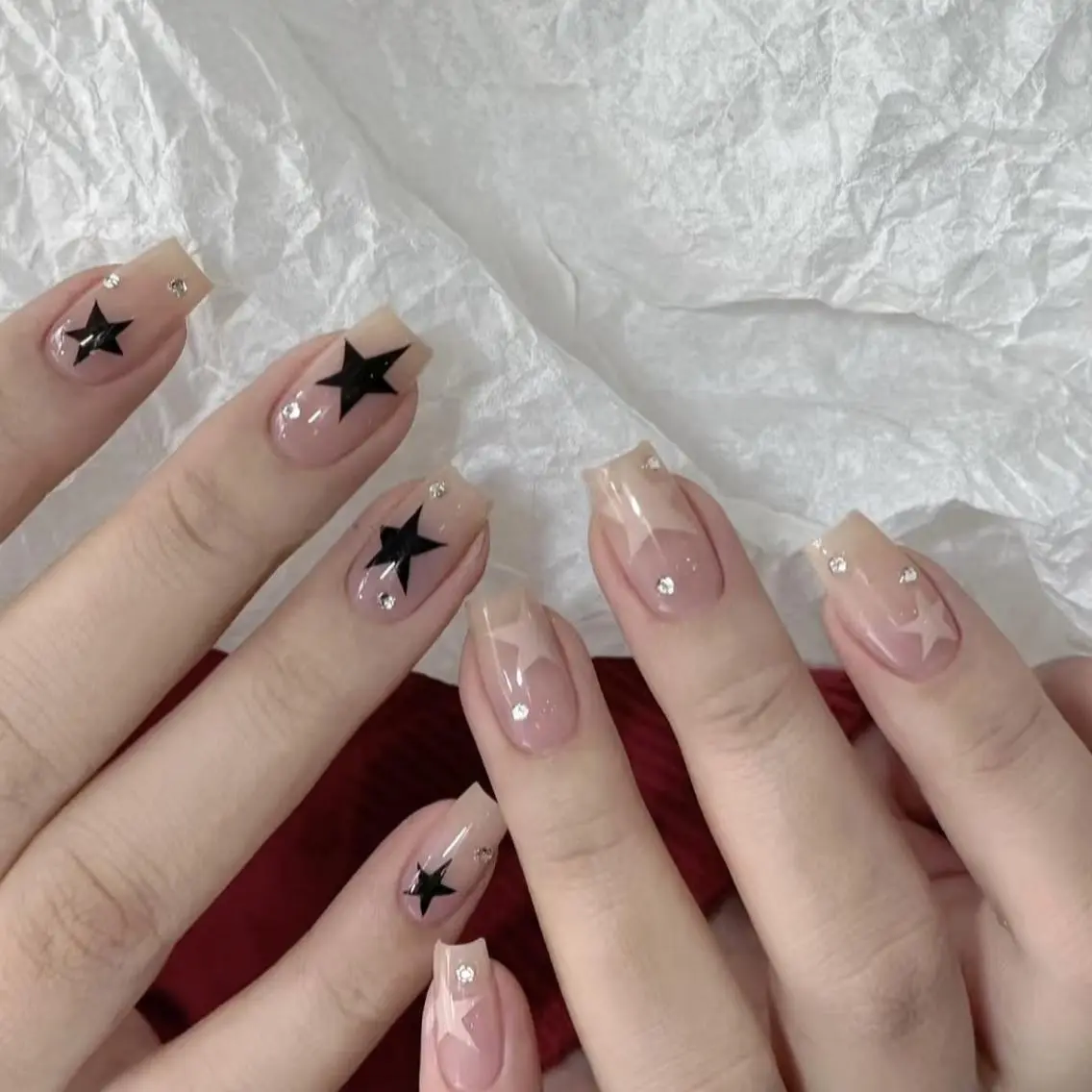 ネイル ハンドネイル ハンドケア 🍑 momo_nailのネイルデザイン