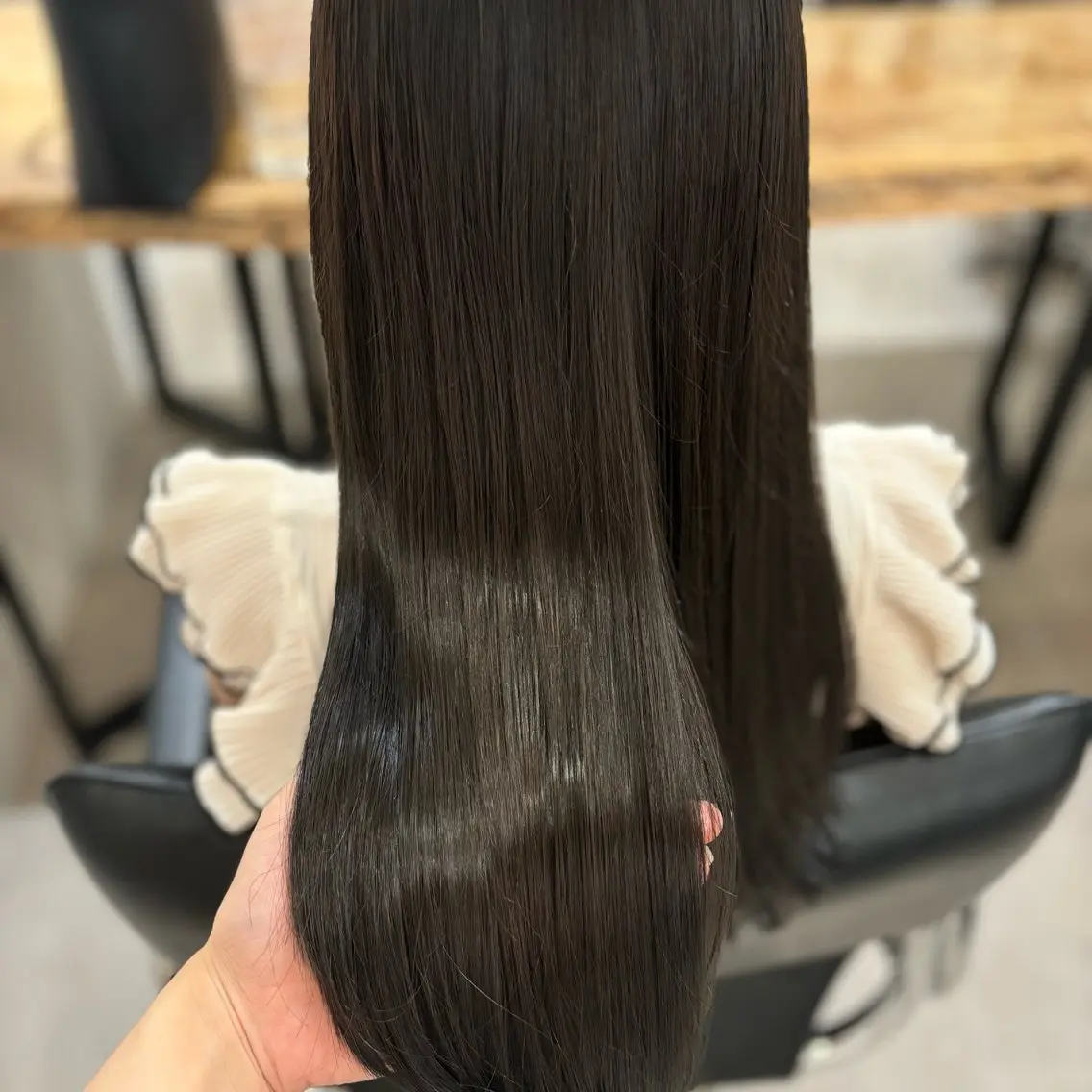 ロング カラー オリーブカラー ヘアカラー mihiro 🎀のヘアスタイル