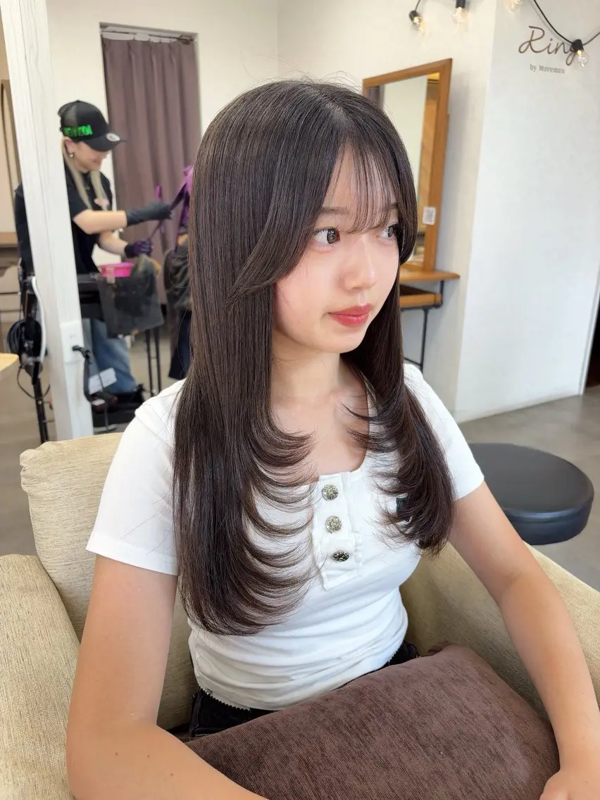 セミロング カット yui🌻 カット募集中のヘアスタイル