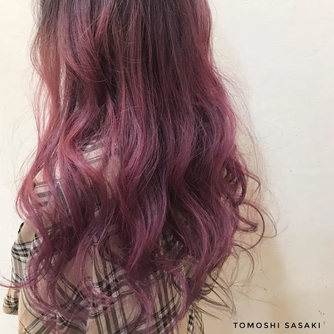 ロング デート ロング ササキ トモシのヘアスタイル