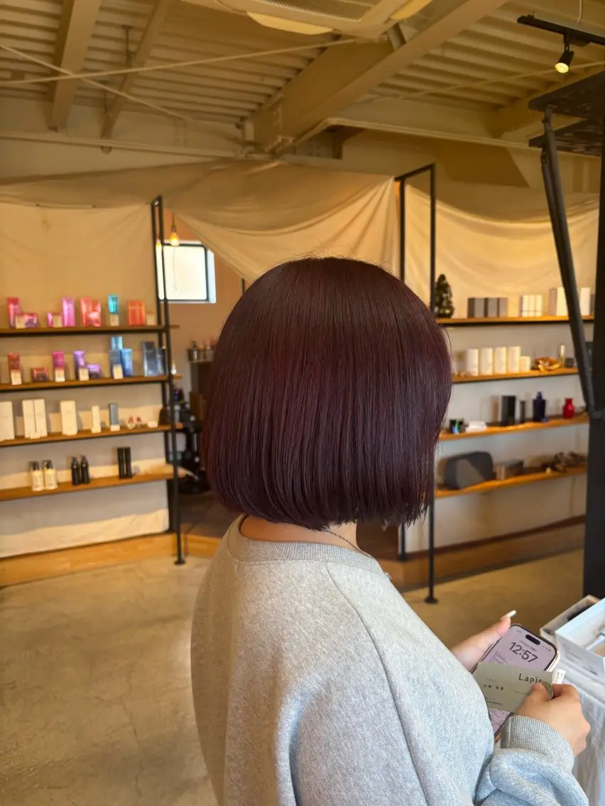 ミディアム カラー ピンクカラー レッドカラー 透明感カラー/うる艶 ストレート/羽菜のヘアスタイル