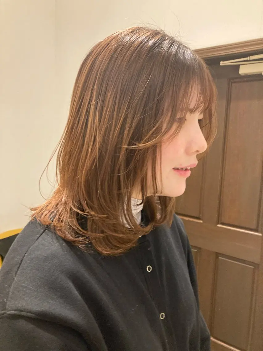 ミディアム 金子 歩実のヘアスタイル