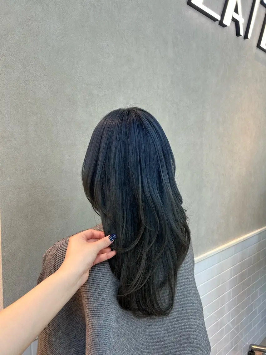 ロング カラー ヘアアレンジ レイヤーカット 無料カットモデル いけだあいりのヘアスタイル
