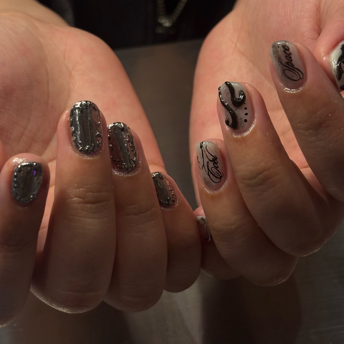ネイル ハンドネイル フットネイル yuri / 個性派nailのネイルデザイン
