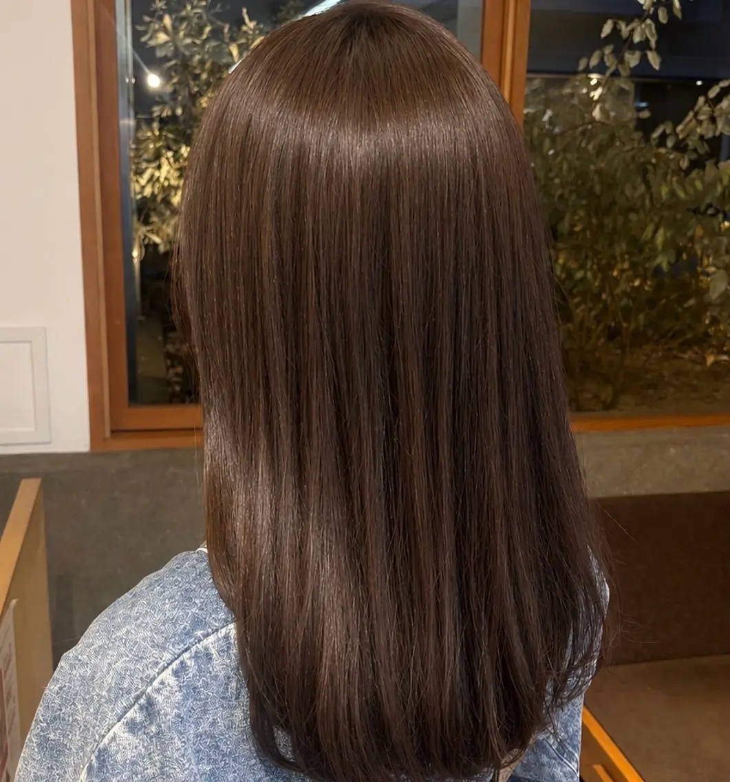 ロング カラー 透明感カラー カット ヘアカラー 草津駅前/本日空き 有/岩本遥加のヘアスタイル