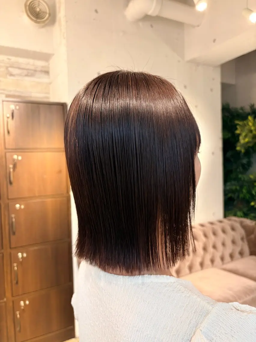 ミディアム 切りっぱなしボブ ボブ 縮毛矯正 暖色/縮毛矯正/ MAI🌼のヘアスタイル