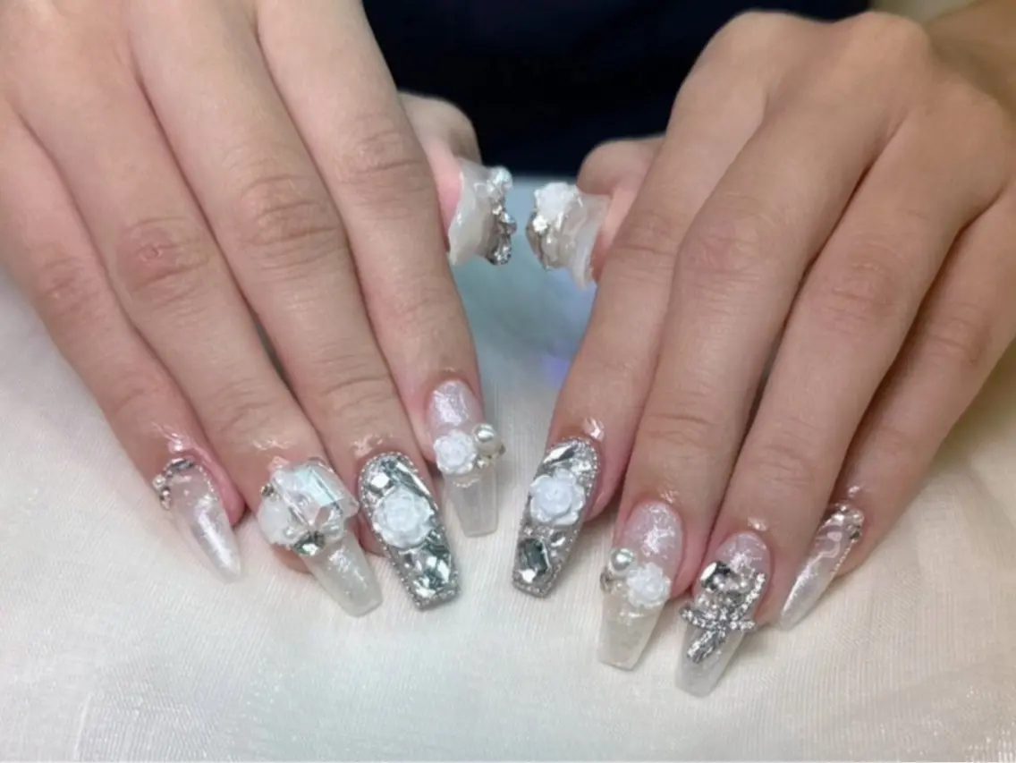 ネイル ハンドネイル lucky nail 歌舞伎町のネイルデザイン