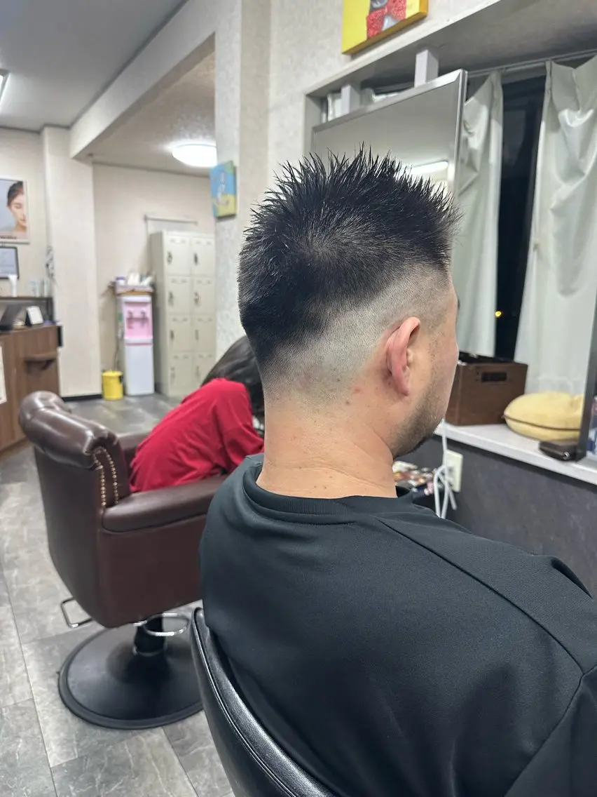 ショート エンゼルス美容室斉間 圭司のヘアスタイル