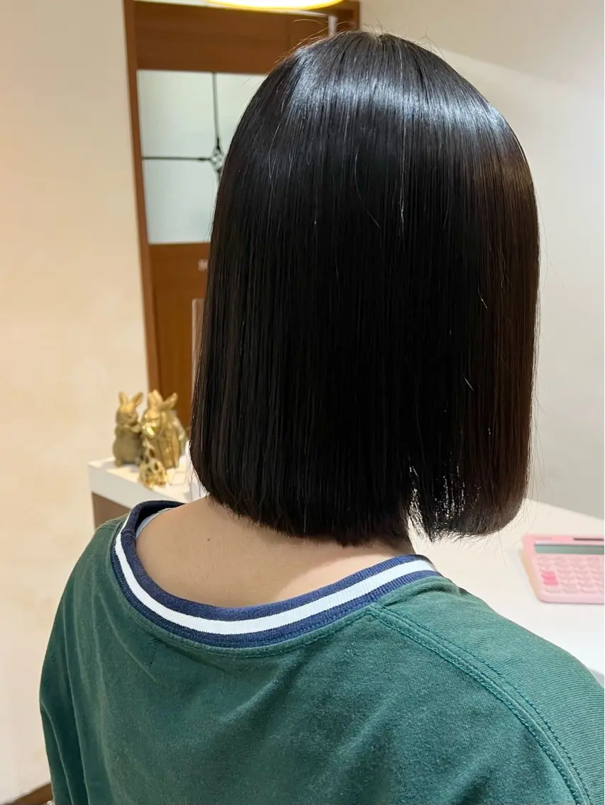 ショート 縮毛矯正 Oishi🦮🐩 10月から産休のヘアスタイル