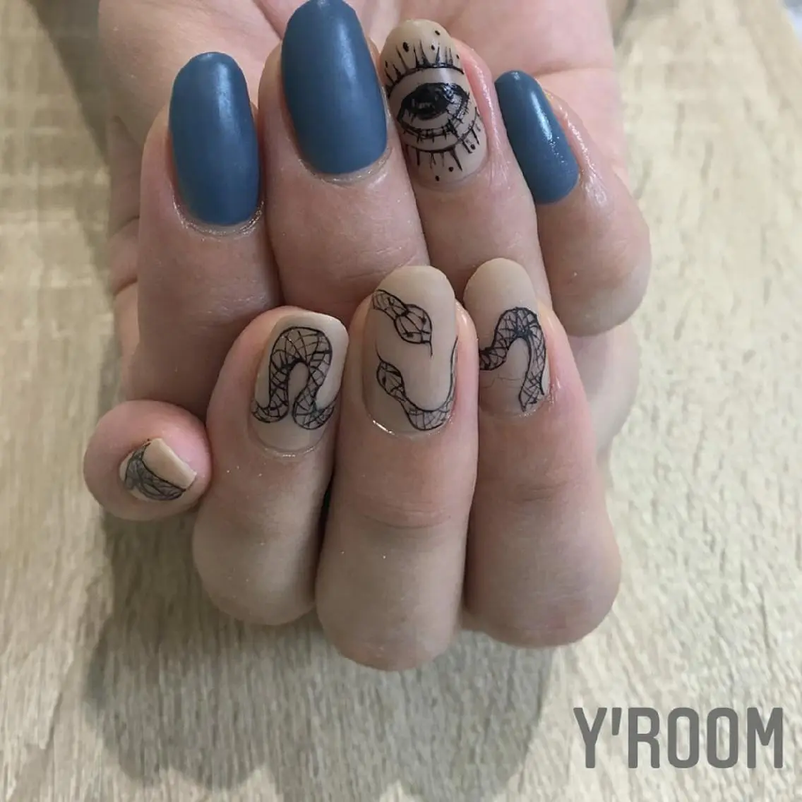 ネイル アートネイル フラッシュネイル ジェルネイル マグネットネイル マットネイル ハンドネイル YUKA （ネイリスト）のネイルデザイン