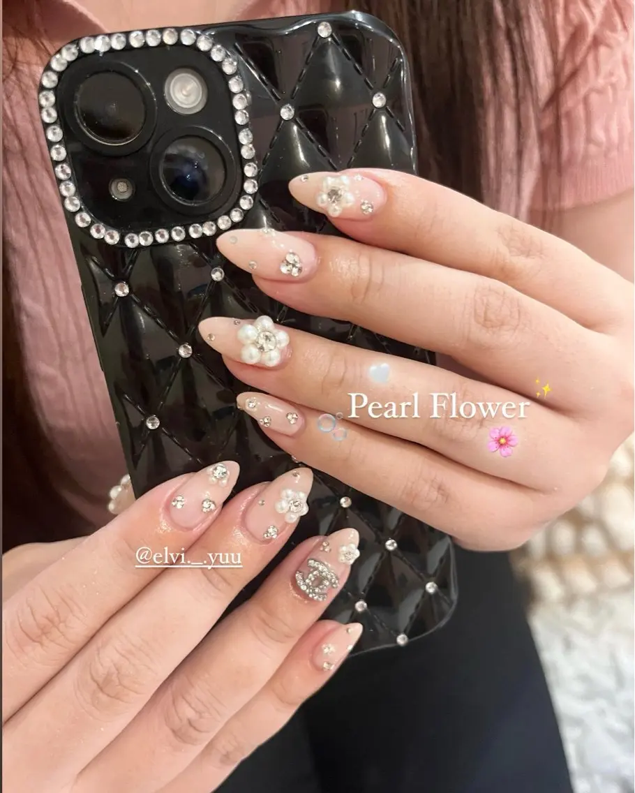 ネイル SALON ELVI.のネイルデザイン