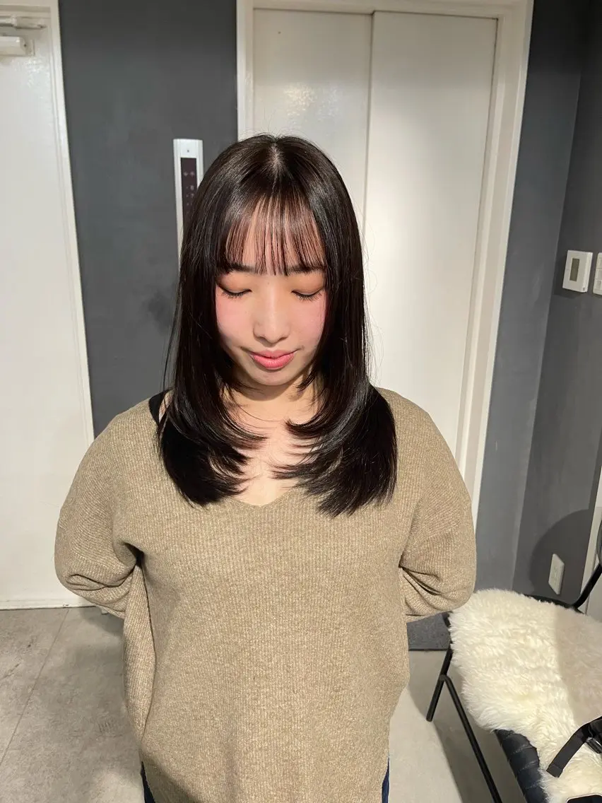 ミディアム カラー ミディアムレイヤー レイヤーカット 縮毛矯正/艶髪/透明 感カラー/NENEのヘアスタイル