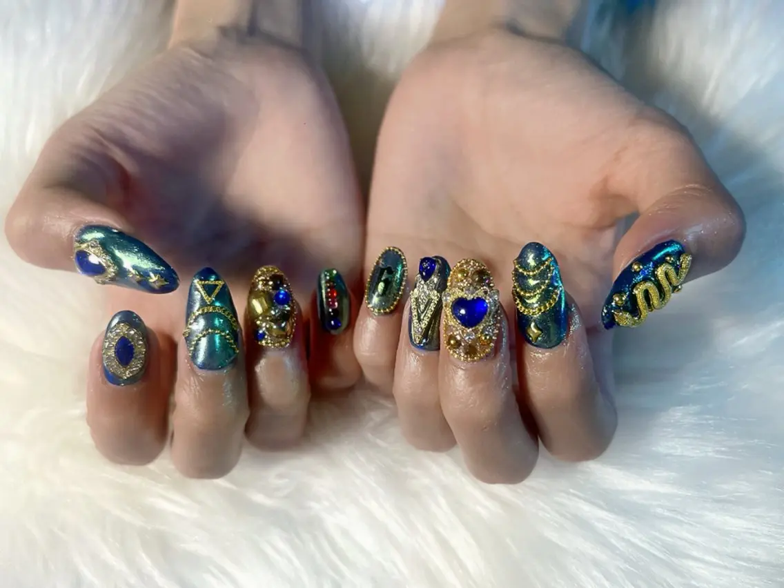ネイル ミラーネイル ・ Styleのネイルデザイン