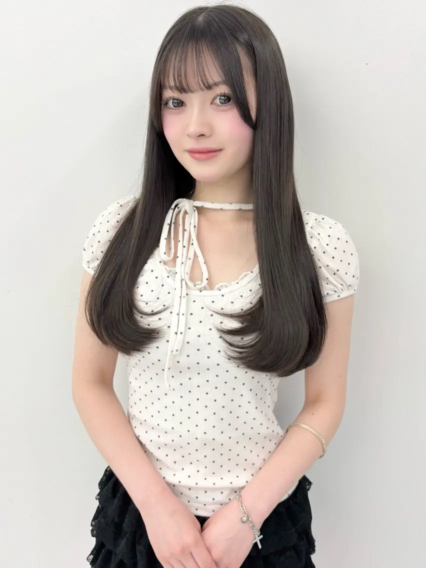 ロング カラー レイヤーカット カット 縮毛矯正 トリートメント 盛れる顔周り🤍渋谷 Risa🎀のヘアスタイル