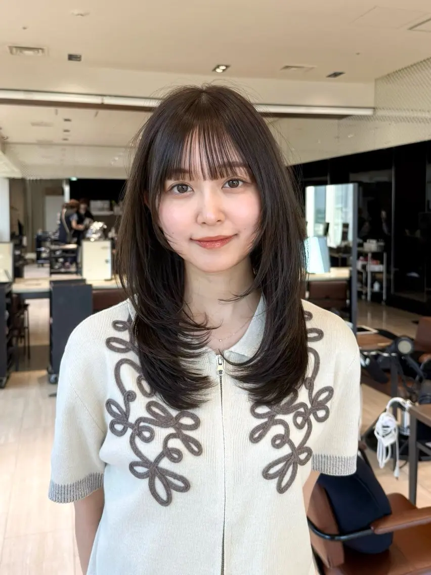 ロング ヘアセット レイヤー/顔周り カット/松岡 祥利のヘアスタイル