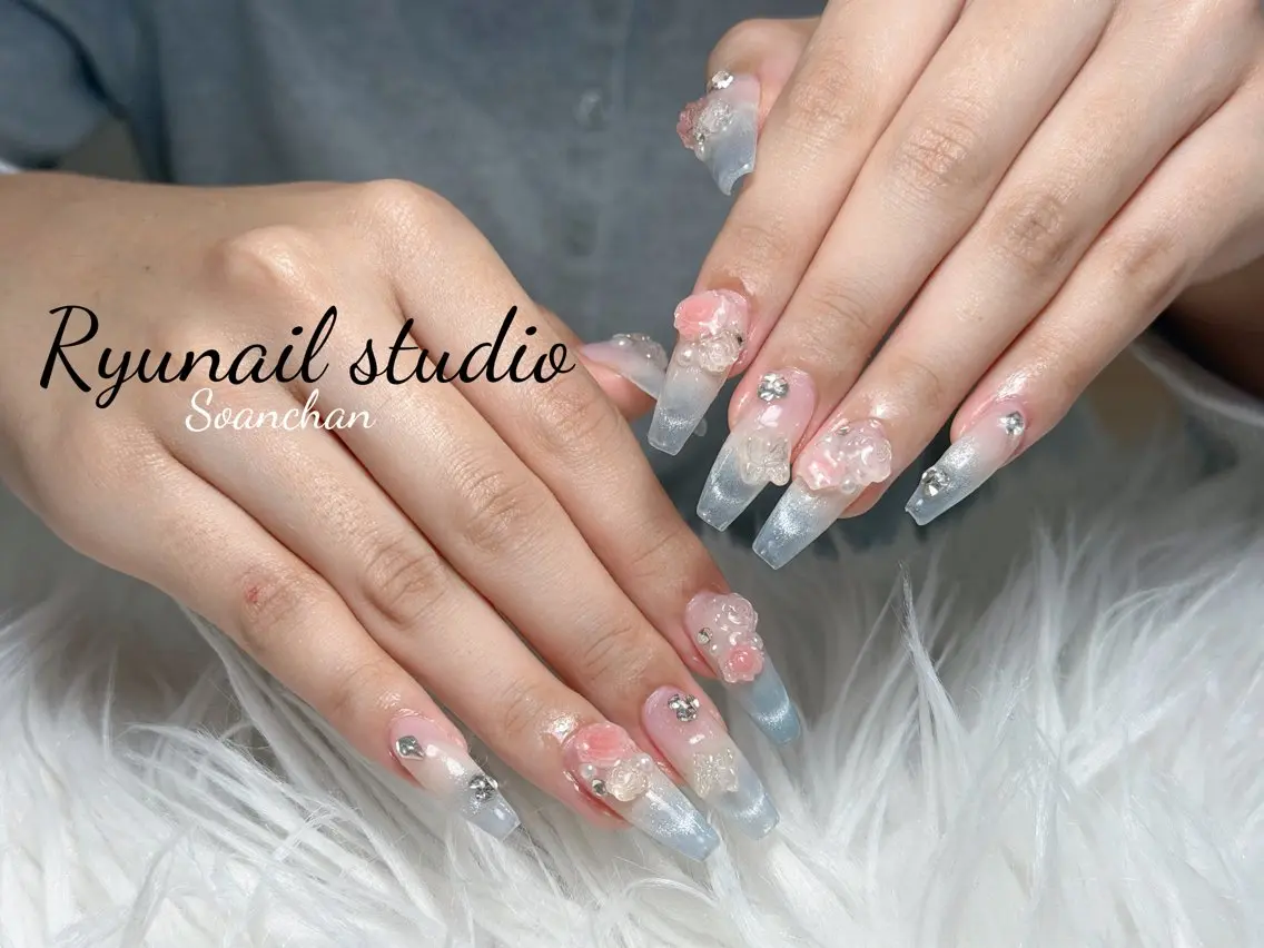 ネイル アートネイル ジェルネイル マグネットネイル ニュアンスネイル シンプルネイル ハンドネイル Ryu Nail NekoChanのネイルデザイン