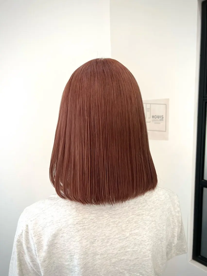 ミディアム カラー ベージュカラー ブリーチ ピンクカラー ピンクベージュ カット ヘアカラー Ami ケアブリーチ/表参道のヘアスタイル