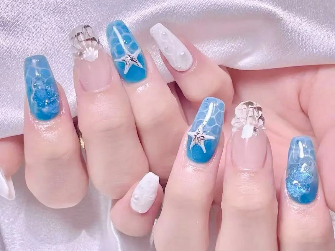 ネイル ハンドネイル ハンドケア リン リンのネイルデザイン