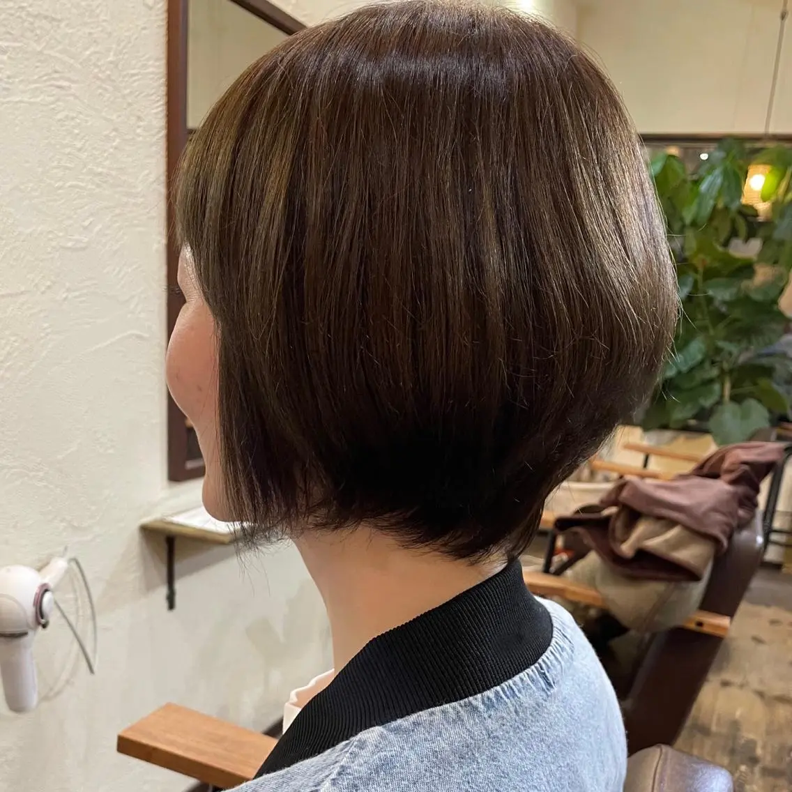ショート カラー 箱守 さやかのヘアスタイル