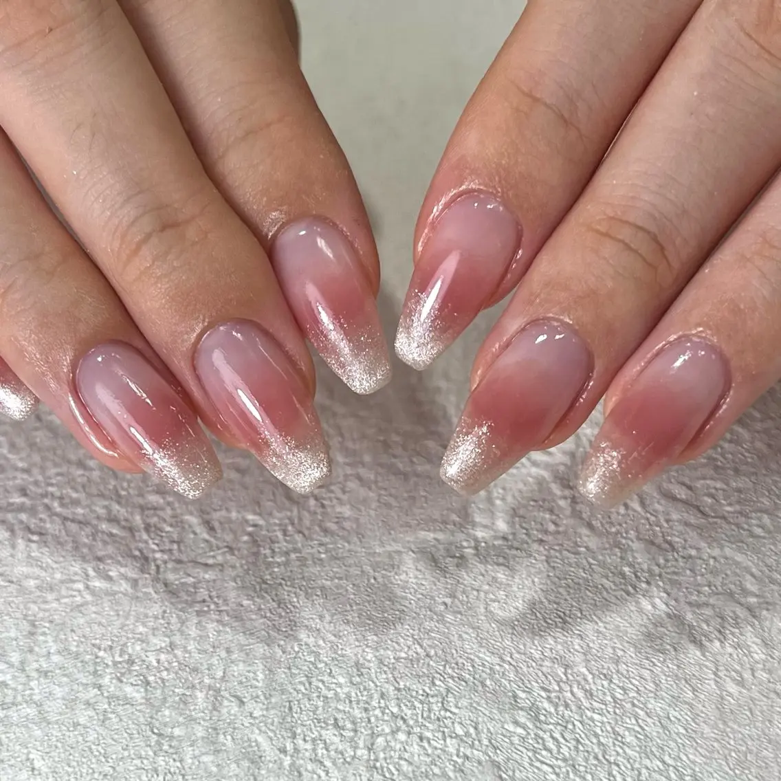 ネイル チークネイル グラデーション キラキラネイル 韓国ネイル ラメ(グリッター) Para Sol nail Maoのネイルデザイン