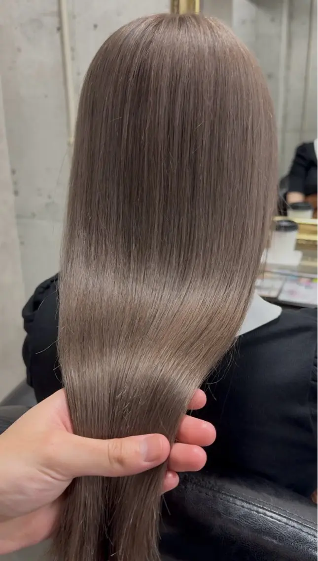 ロング 髪質改善 🫧透明感🫧ツヤ感 ✨️カラー特化のヘアスタイル