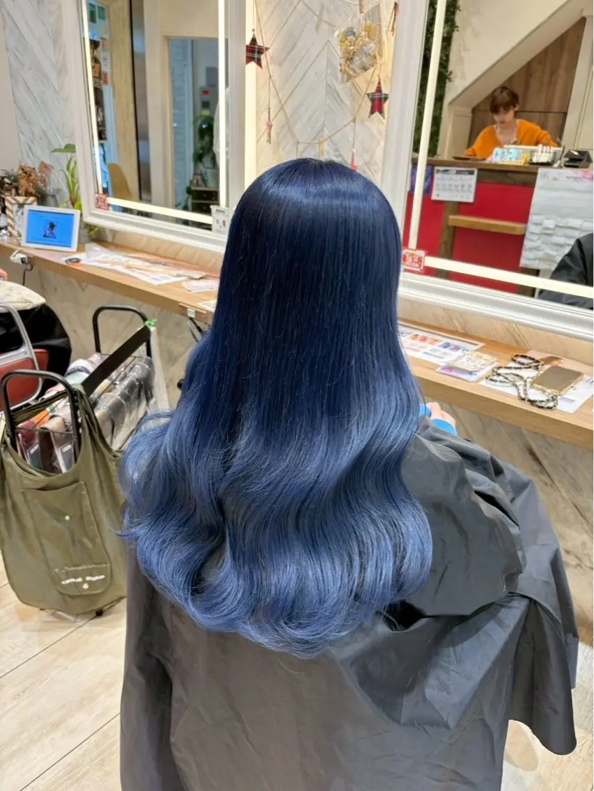 ロング ヘアカラー 髪質改善🫧艶カラー ✨エクステ🎀しゅりのヘアスタイル