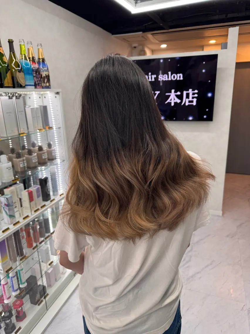 ロング カラー ヘアカラー ブリーチ/エクステ モデル募集中🖤のヘアスタイル