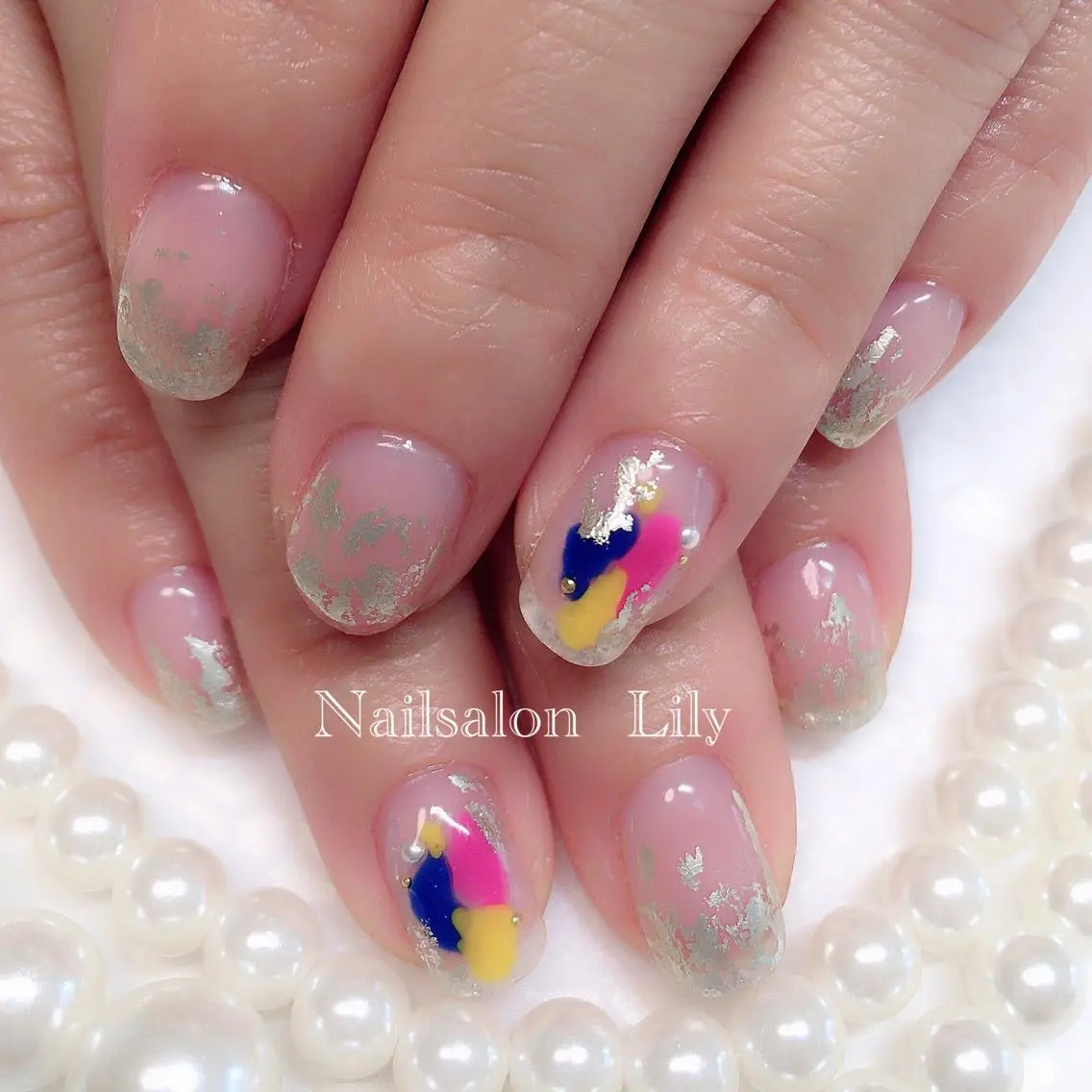 ネイル ニュアンスネイル Lily*nail 🌻Mii🌻のネイルデザイン