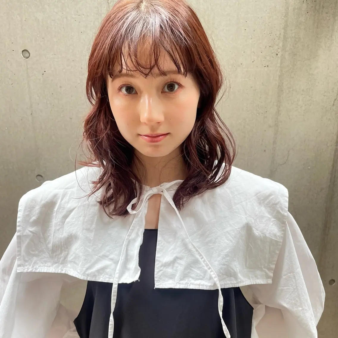 ミディアム カラー カット ヘアカラー 大橋 芽衣のヘアスタイル
