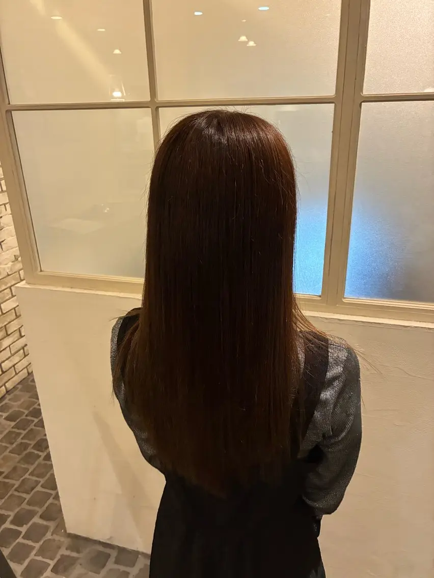 セミロング ヘアカラー 雨坪 流聖のヘアスタイル