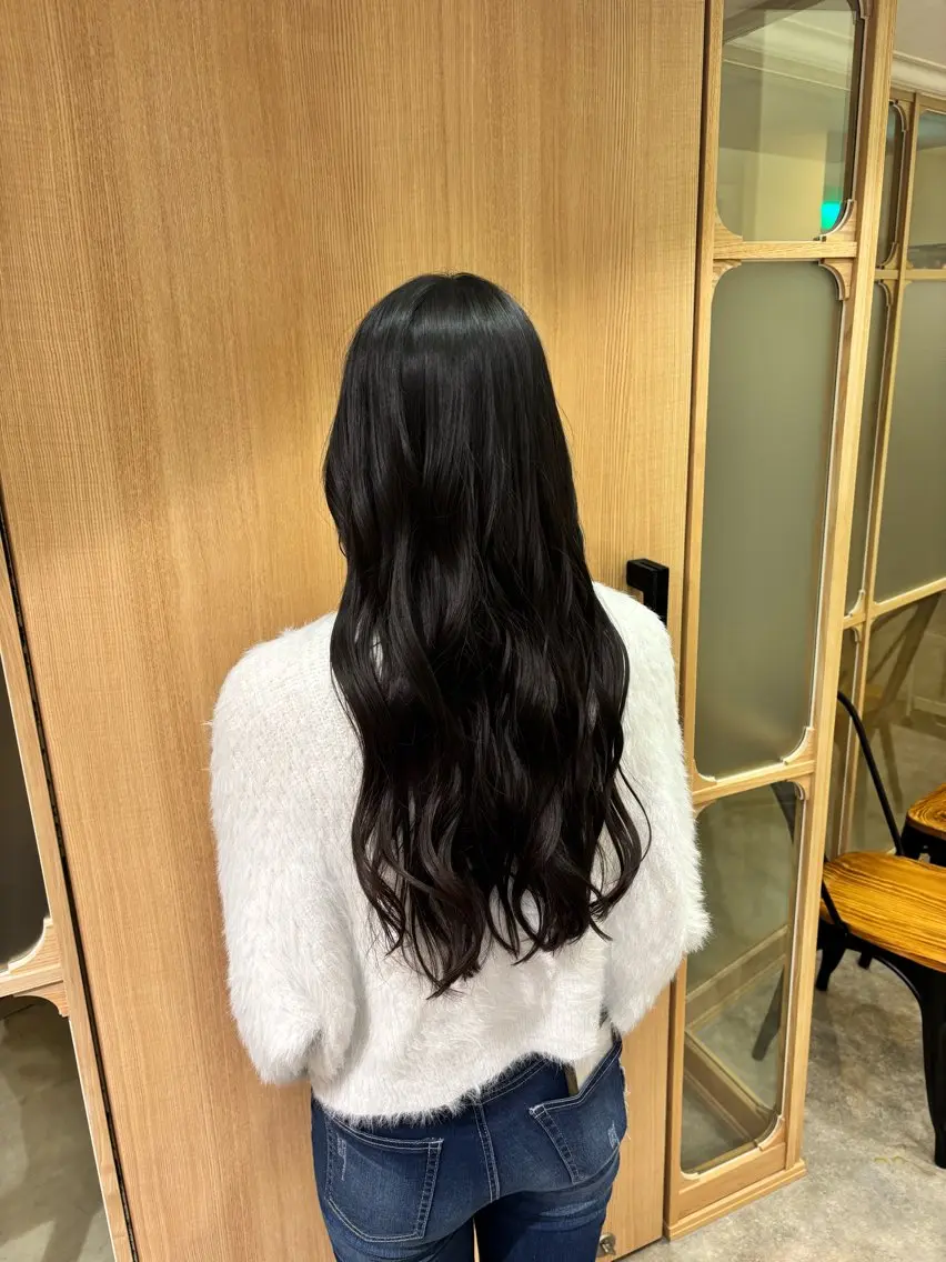 ロング Ships HANAのヘアスタイル