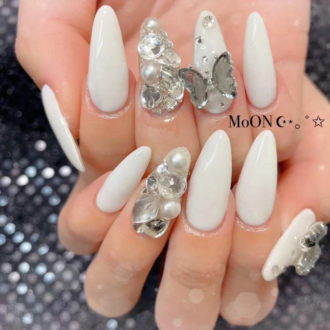 ネイル ハンドネイル ハンドケア MoON...❤︎ MeGuのネイルデザイン