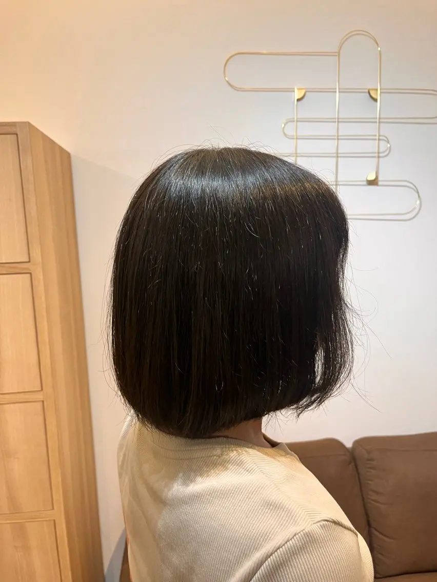 ショート ボブ カット 臺 佳連のヘアスタイル