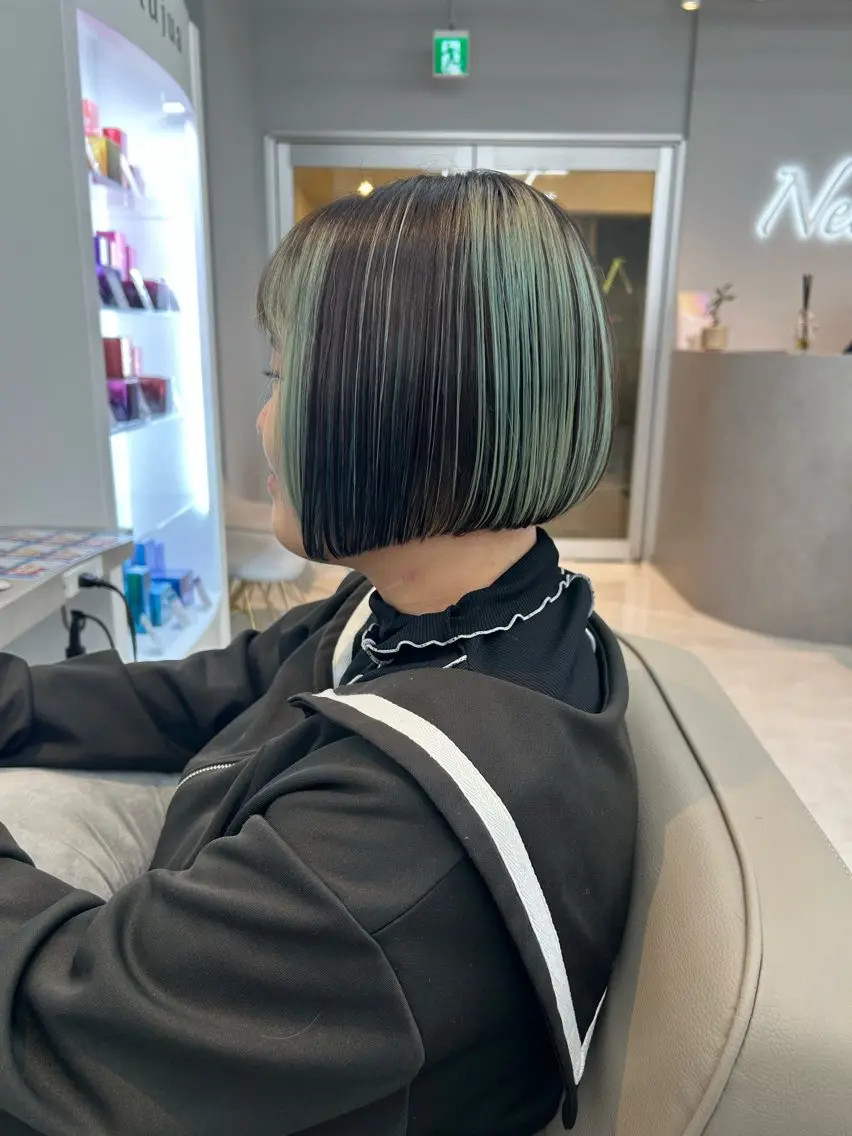 ショート カラー 山﨑 燦人のヘアスタイル