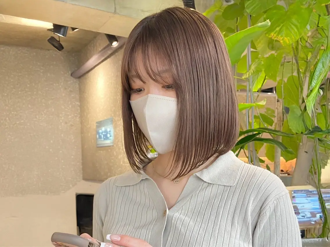 カラー 塔尾 真那のヘアスタイル