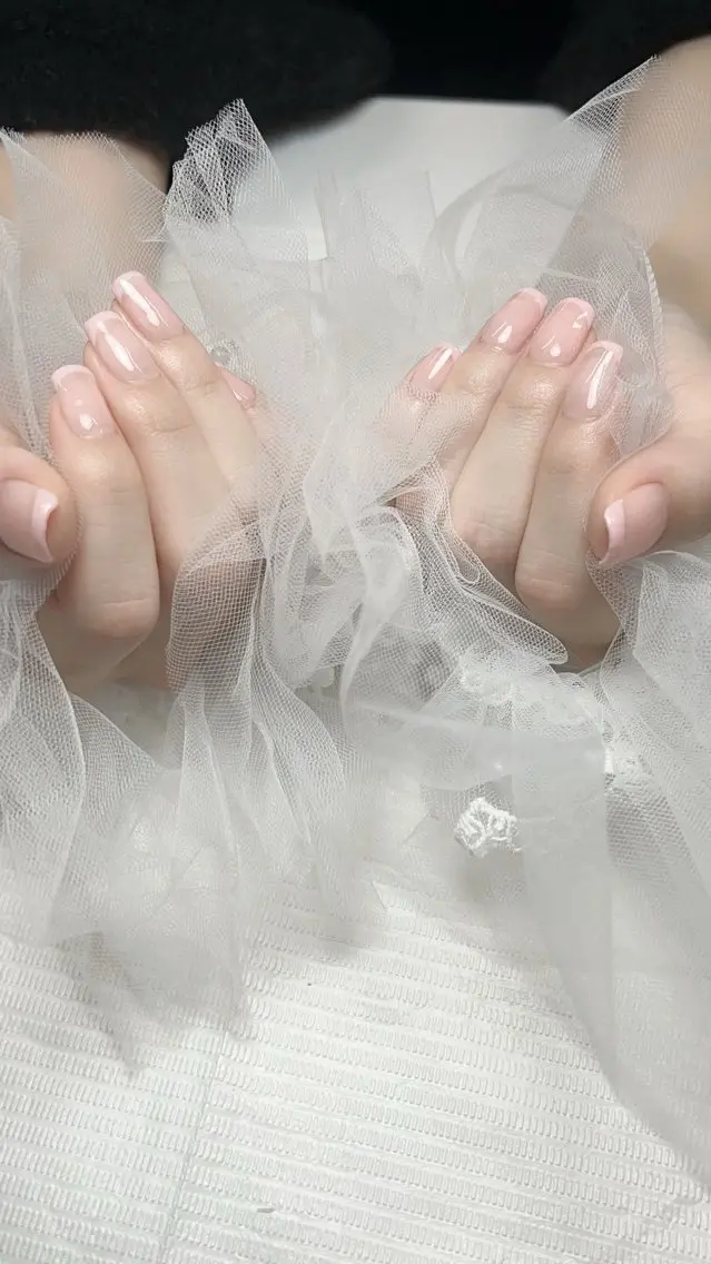 フレンチネイル 5本以上 オフありの写真