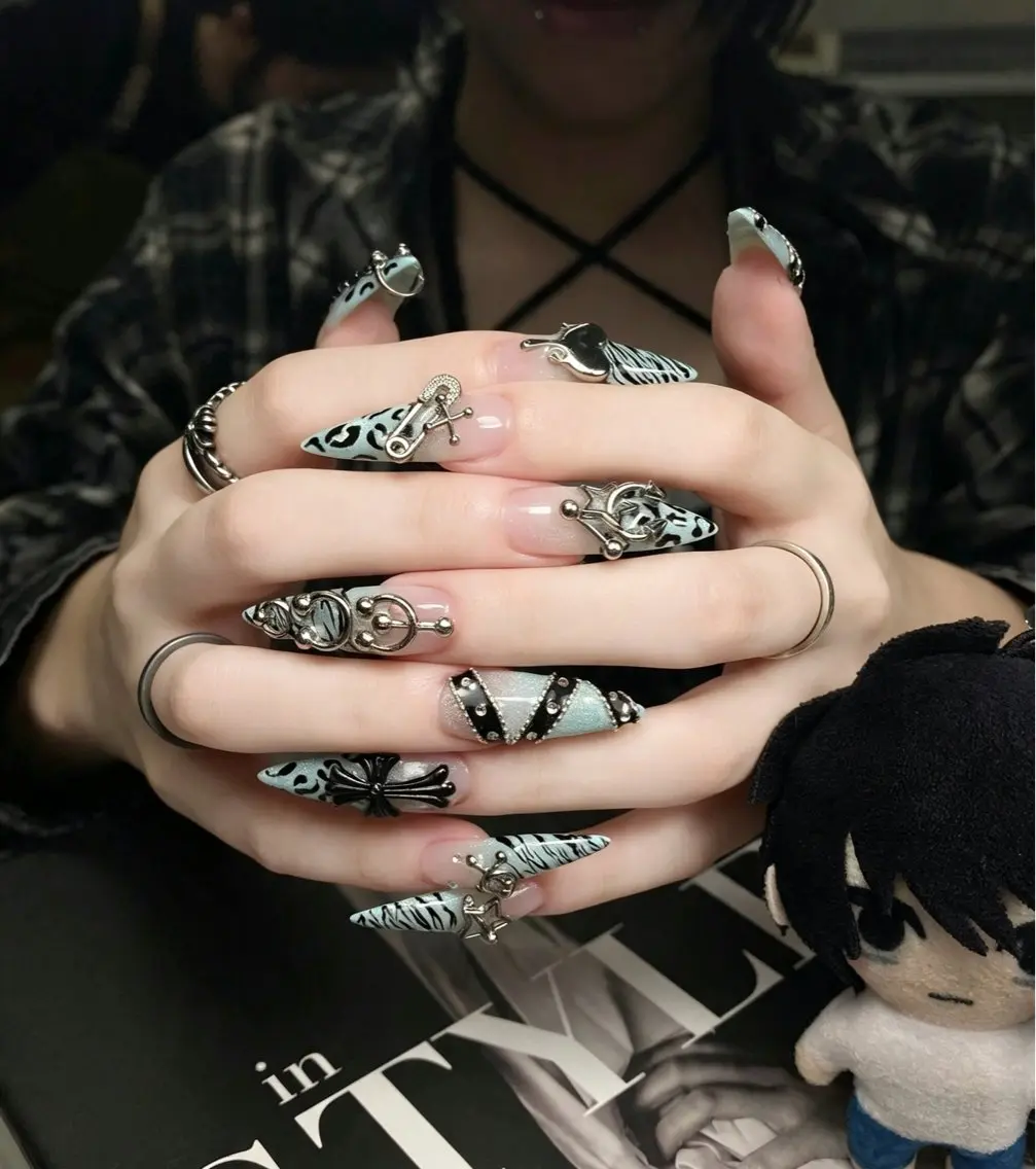 ネイル NEM.nail studio 京都店のネイルデザイン