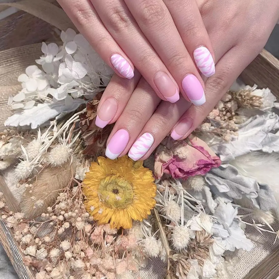 ネイル アニマル柄 マットネイル ピンク Babarla Nailのネイルデザイン