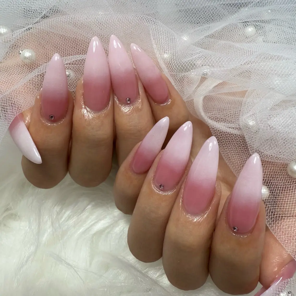 ネイル 長さ出し ハンドネイル L'ino nailのネイルデザイン