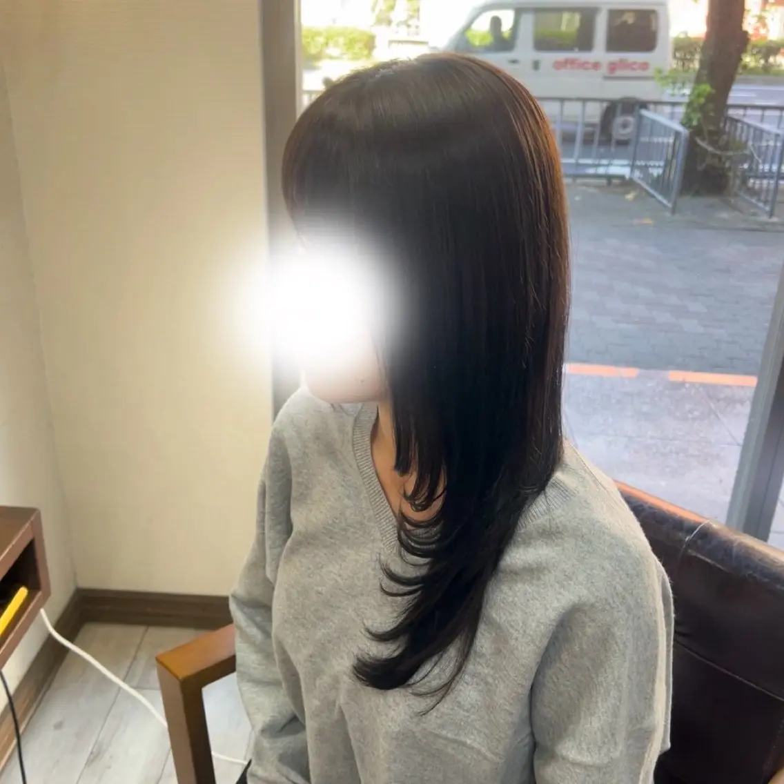 ロング 平野 優菜 / minim 艶カラーのヘアスタイル