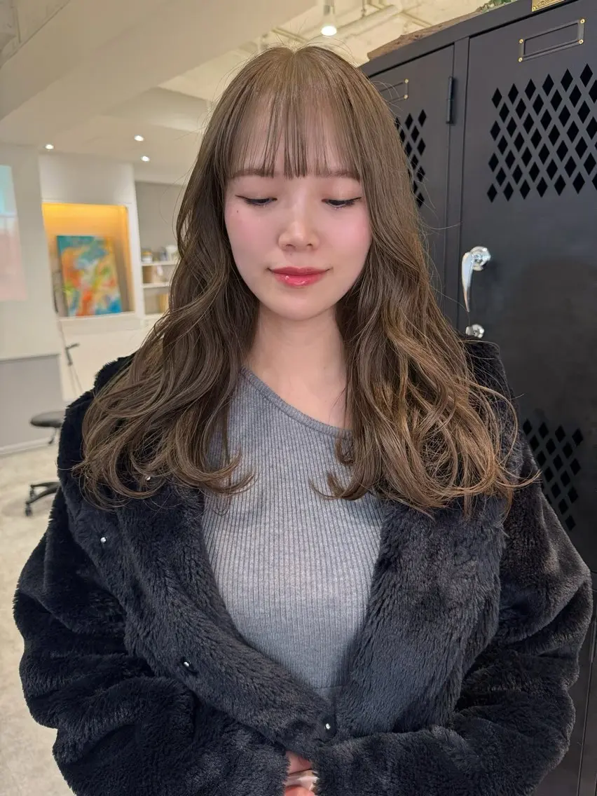 カラー ヘアカラー sliver siki/akariのヘアスタイル