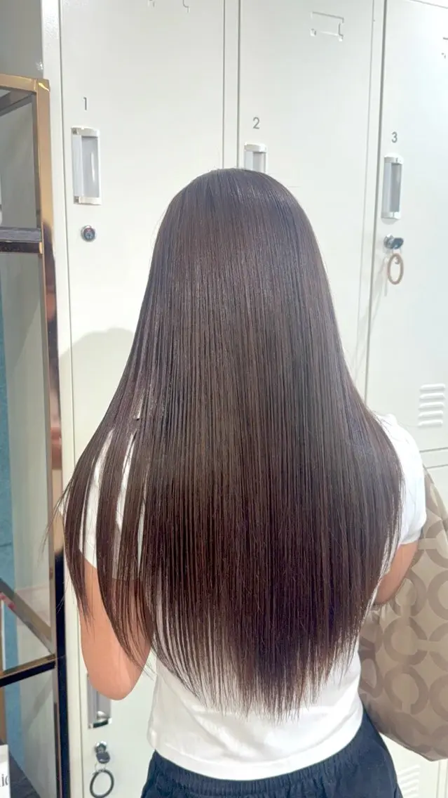 ロング 韓国レイヤー 🎀ダブルカラーのヘアスタイル