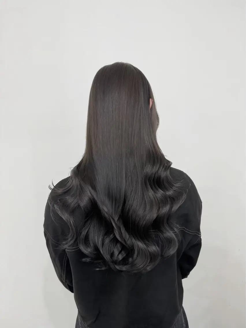ヘアカラー+ioeオリジナルトリートメントの写真