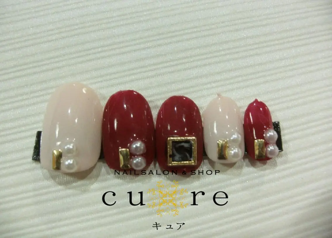 ネイル ジェルネイル ネイルサロン Cureのネイルデザイン