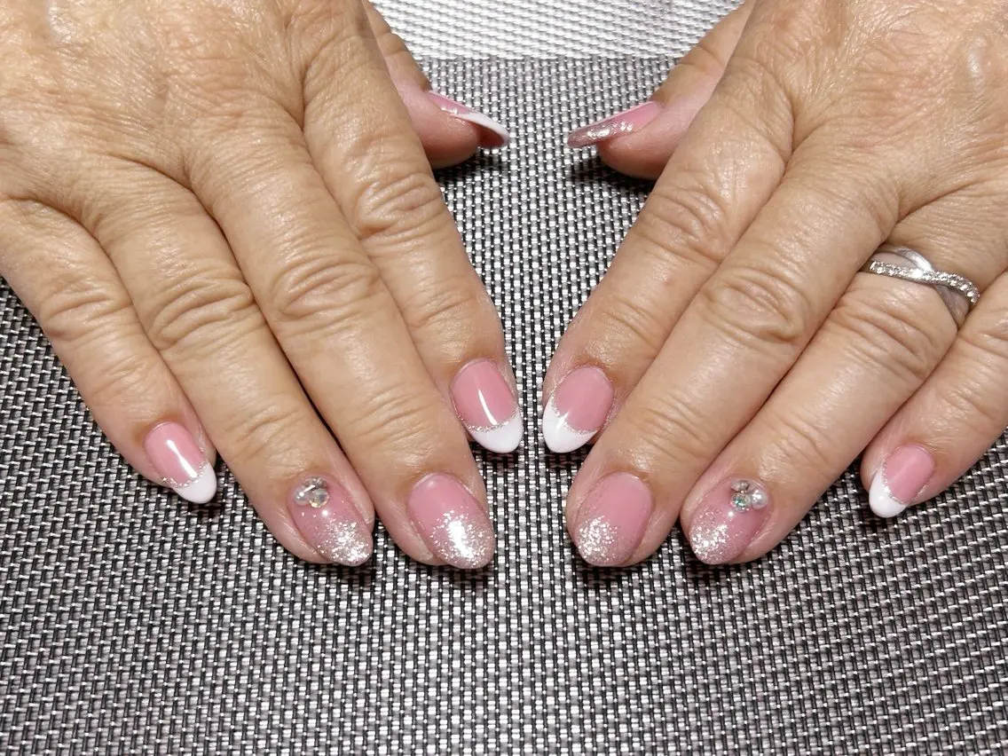 ネイル オフィスネイル ハンドネイル i nailのネイルデザイン