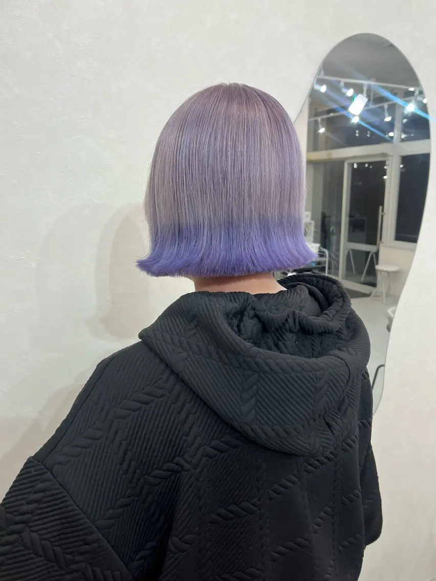 ミディアム カラー デザインカラー ヘアカラー 長山 茉白のヘアスタイル