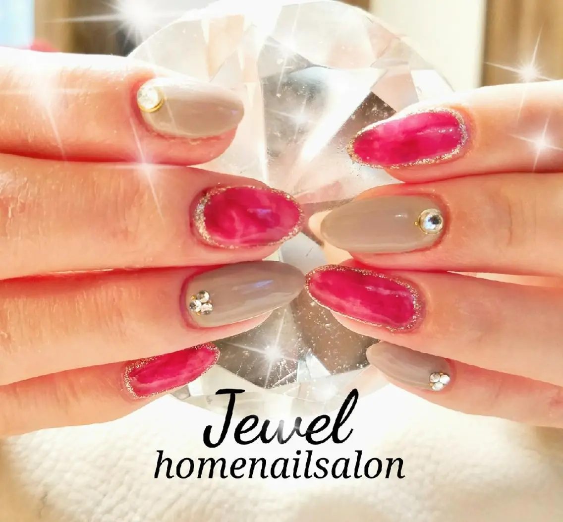 ネイル べっ甲ネイル 赤色 ＪＥＷＥＬ ＮＡＩＬのネイルデザイン
