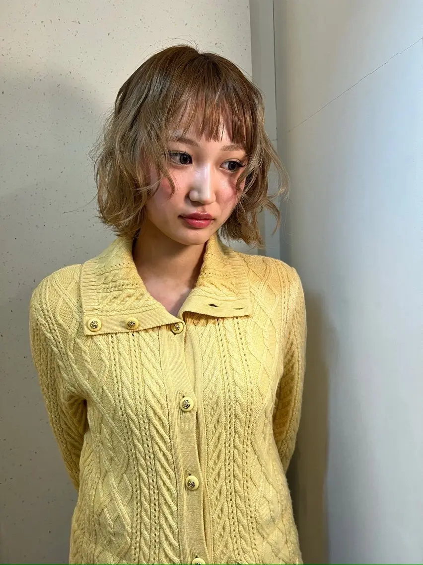ミディアム カラー カット ヘアカラー トリートメント ヘッドスパ ness 一花のヘアスタイル